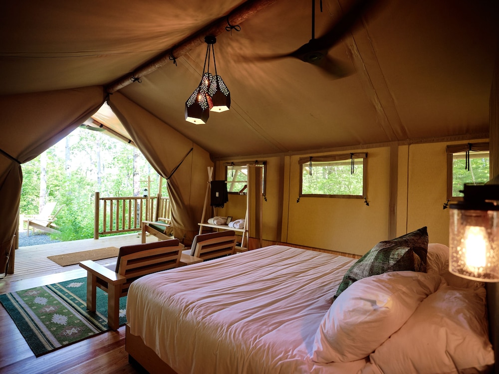 Bayberry Tent photo 1