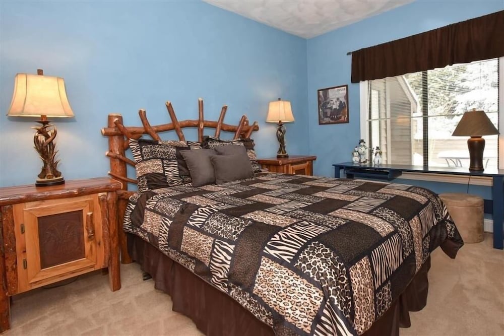 Townhome, 3 Bedrooms photo 1