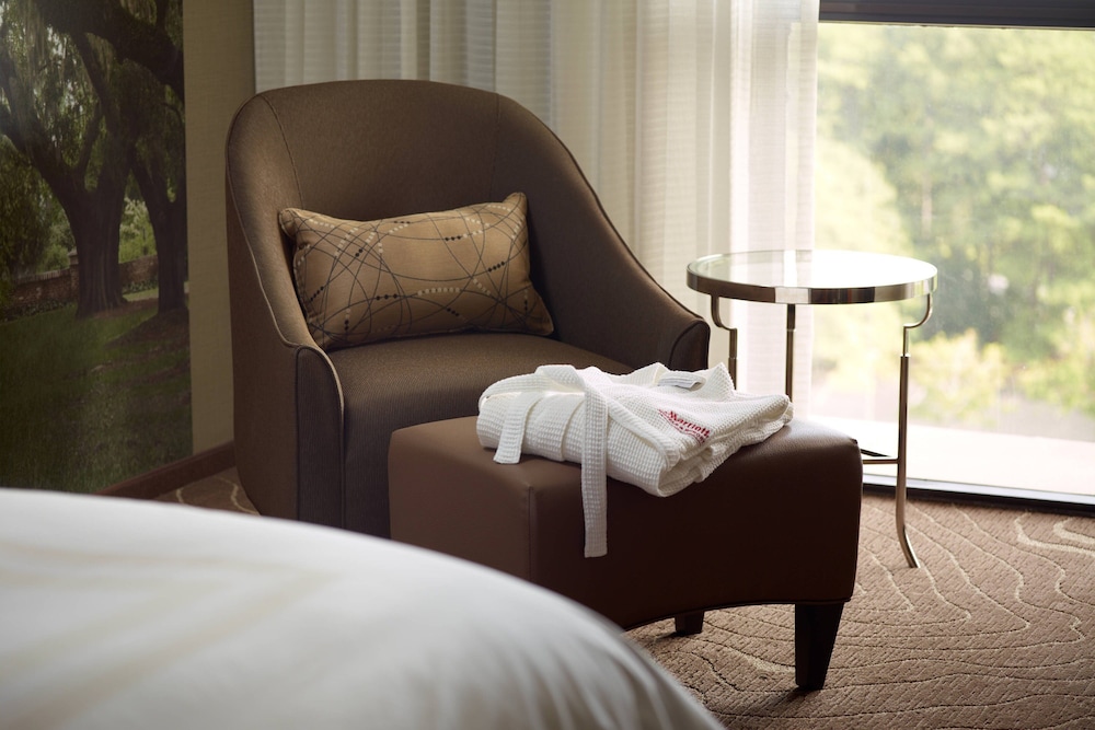 Room, 2 Double Beds - Photo 3
