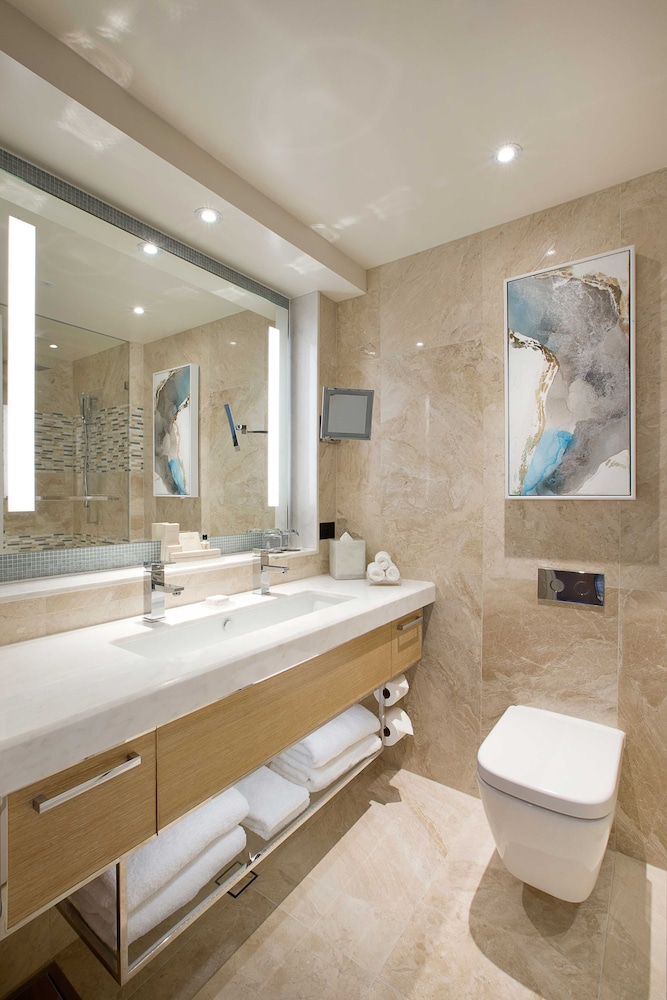 Executive King Room - Photo 4