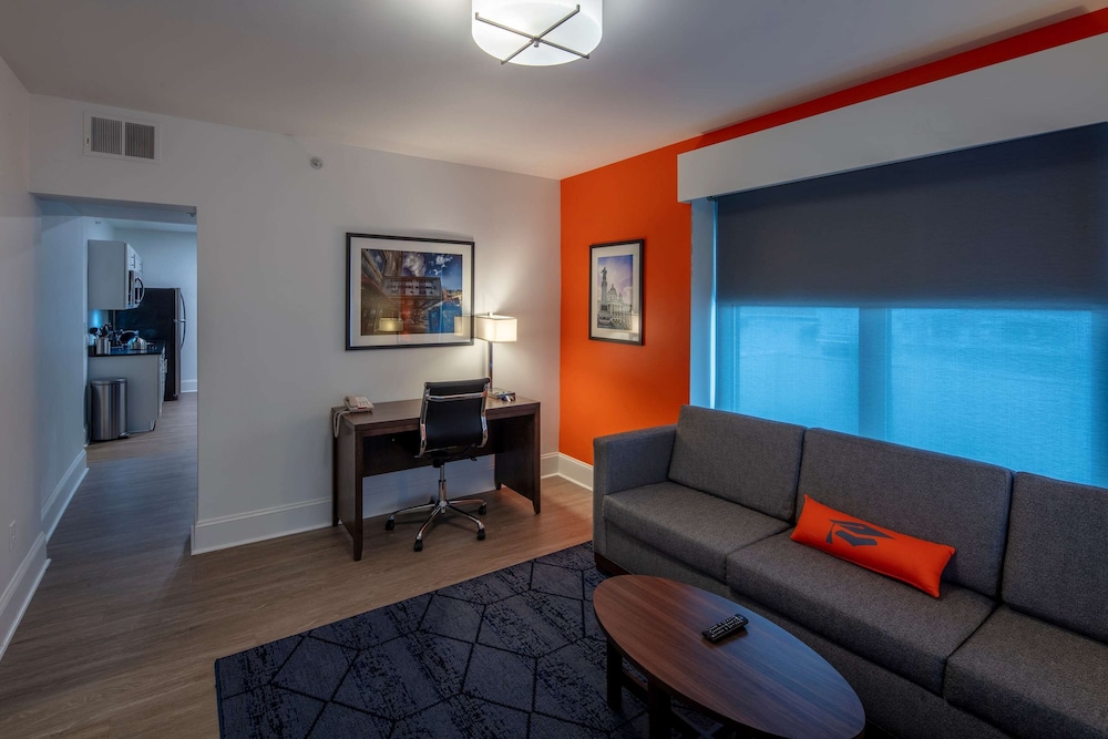 Suite, 1 Bedroom, Non Smoking photo 1