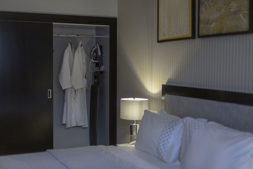Junior Studio Suite, 1 King Bed