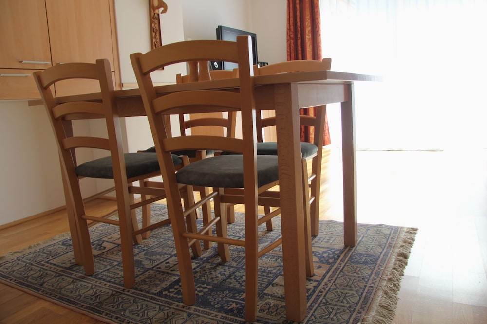 Apartment, 1 Bedroom, Terrace, City View (A4) photo 2