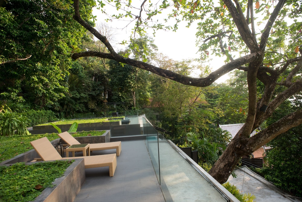 Pool Villa Suite photo 2