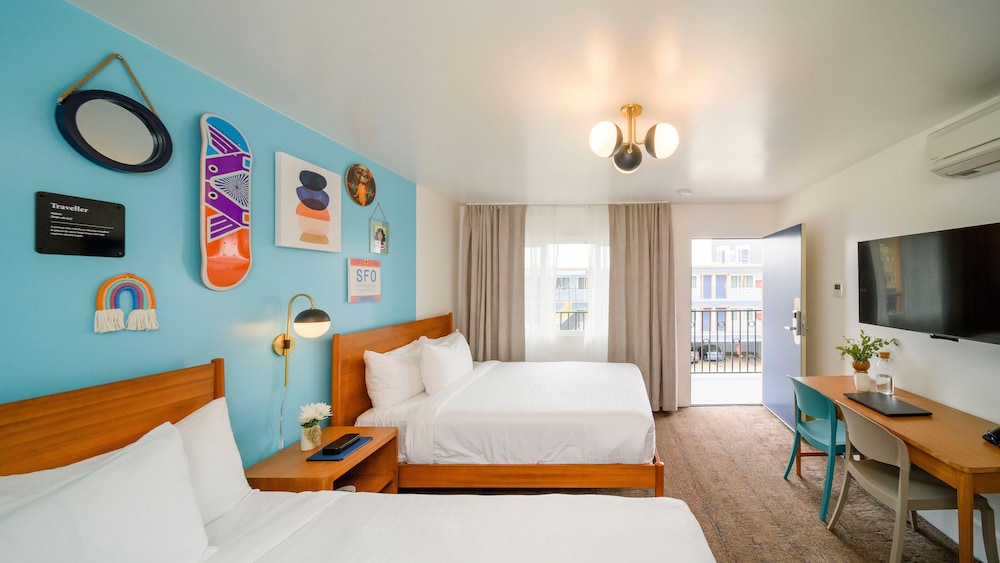 Superior Room, 2 Queen Beds
