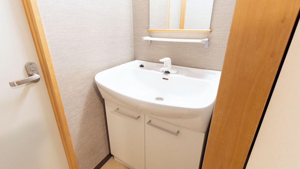Economy Japanese Style Room Without Bath,Non-Smoking photo 2