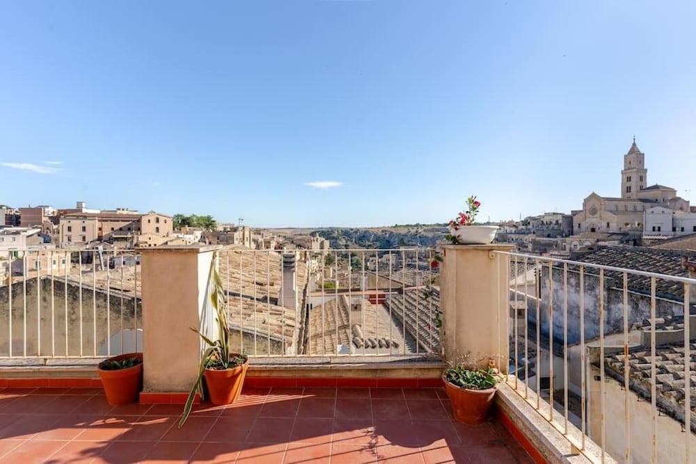 Deluxe Double Room, City View