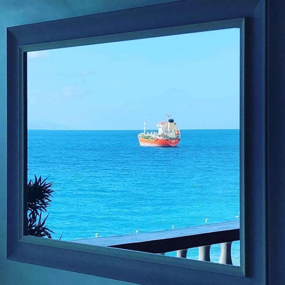 Basic Double Room, Ocean View photo 1