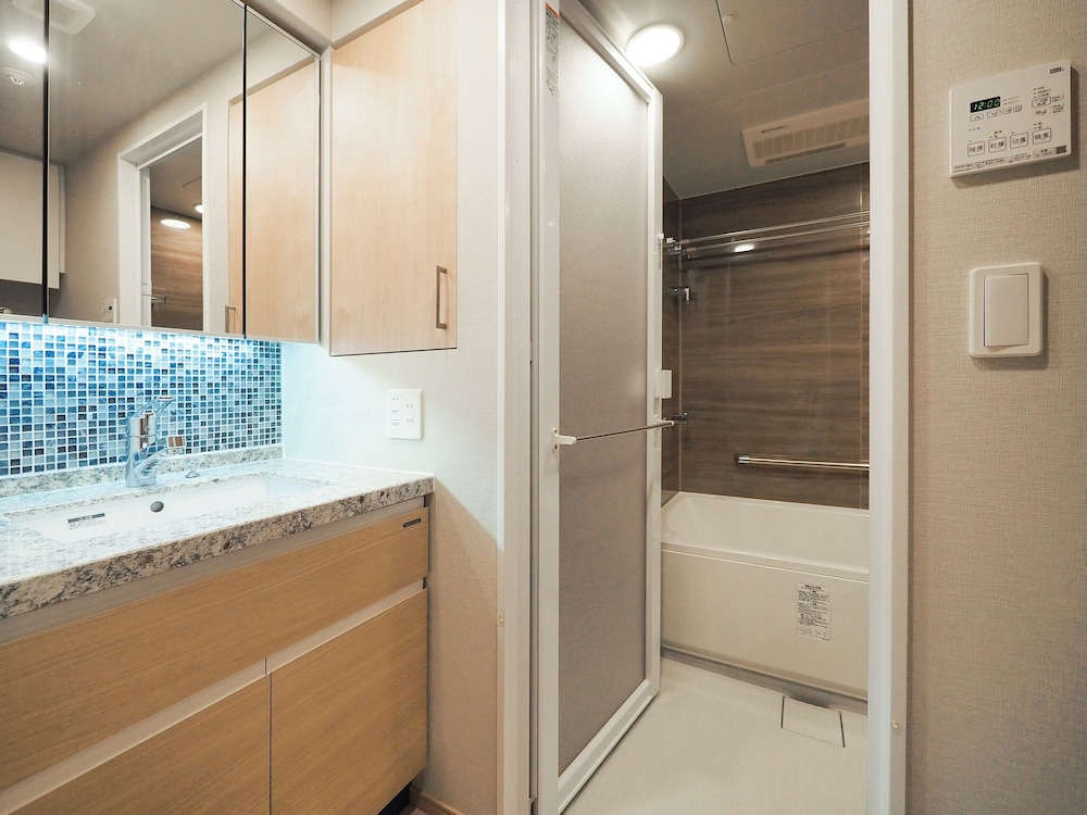 Twin Room, with Kitchen and Washing machine, Non Smoking - Photo 4