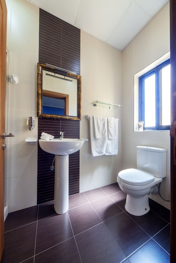 Standard Quadruple Room photo 3