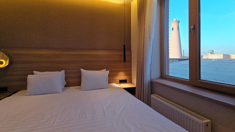Deluxe Double or Twin Room, City View photo 1