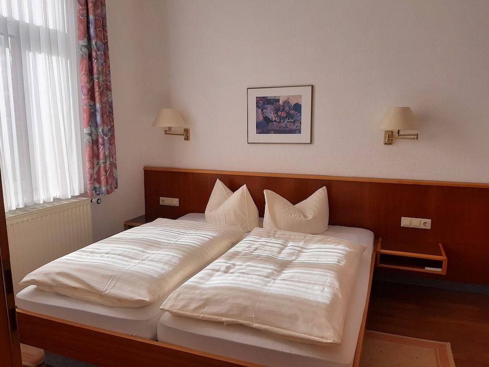 Double Or Twin Room photo 1
