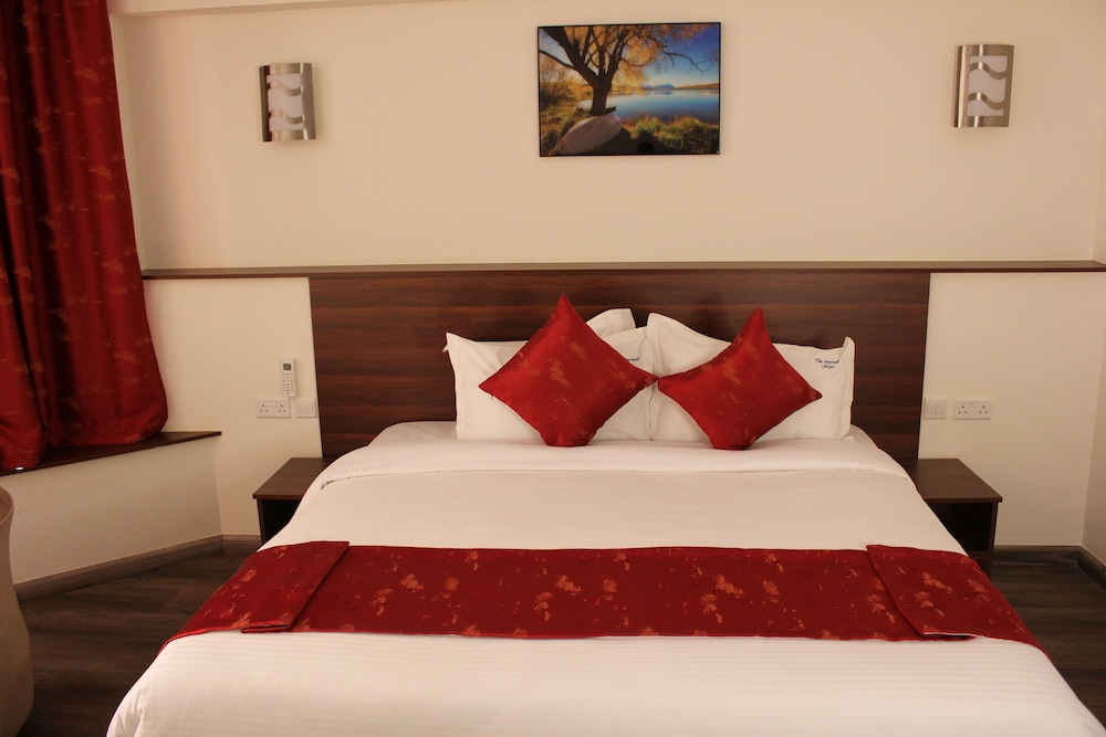 Executive Double Room, 1 King Bed, Non Smoking, City View photo 2
