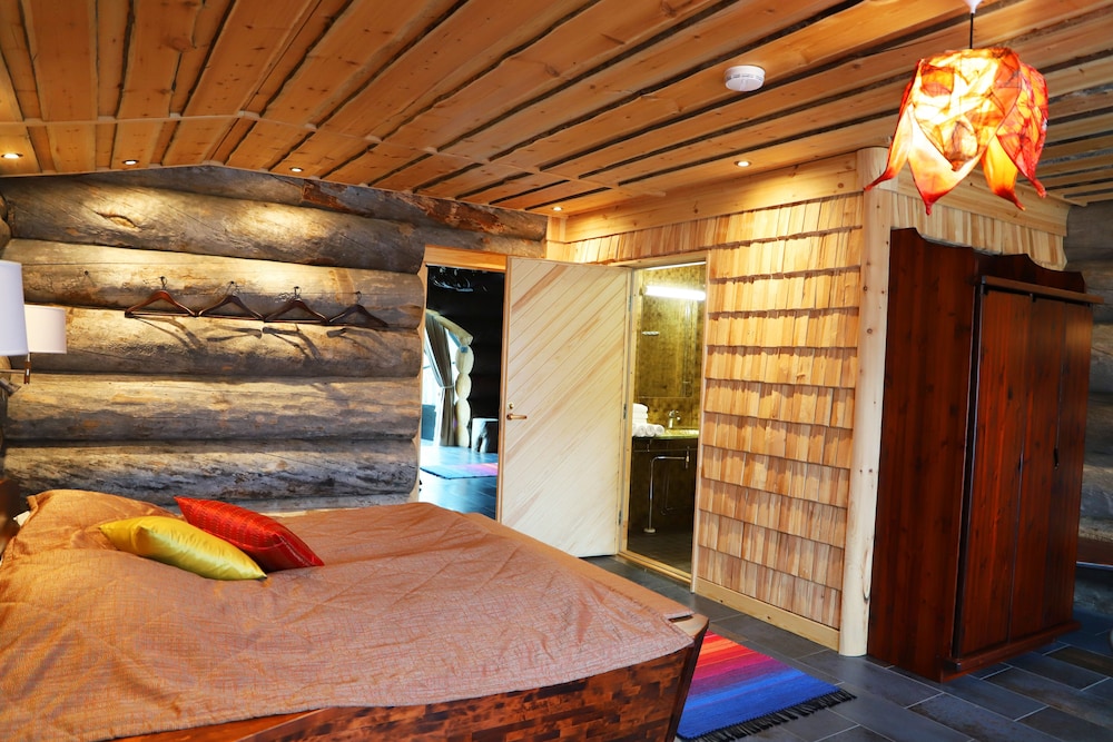 Luxury Kelo-Glass Igloo - Photo 2