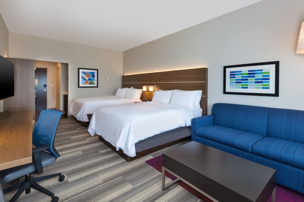 Suite, Multiple Beds, Accessible (Communications, Accessible, Tub) - Photo 1