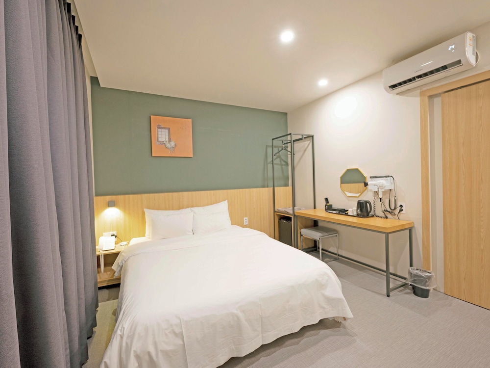 Deluxe Double Room - Photo 5