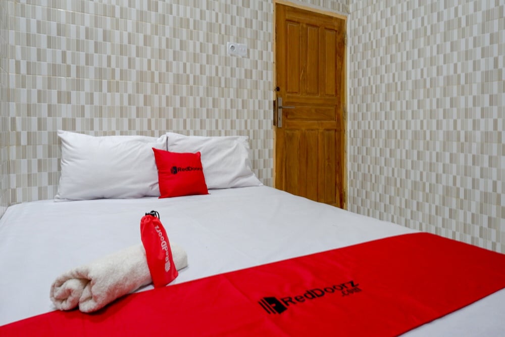 Double Room (Reddoorz)