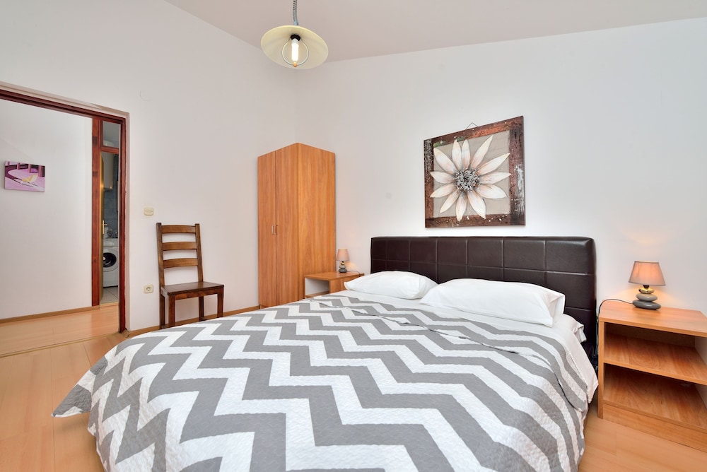 Apartment, 3 Bedrooms, Balcony, Sea View photo 3
