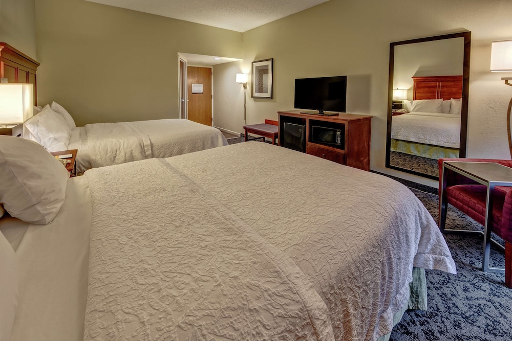 Room, Multiple Beds, Accessible, Non Smoking - Photo 1