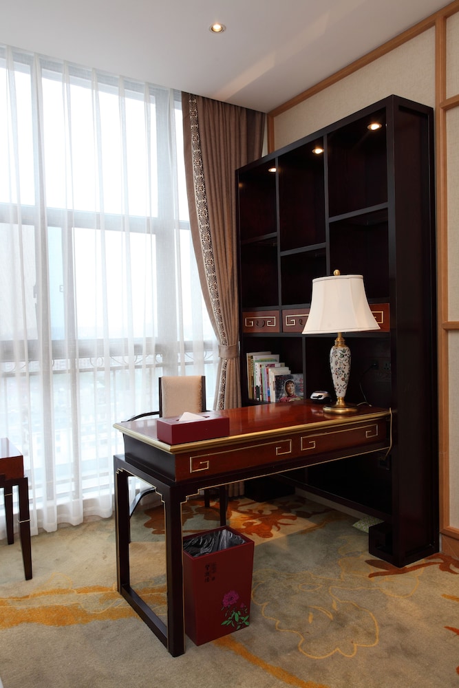 Business Twin Room photo 3