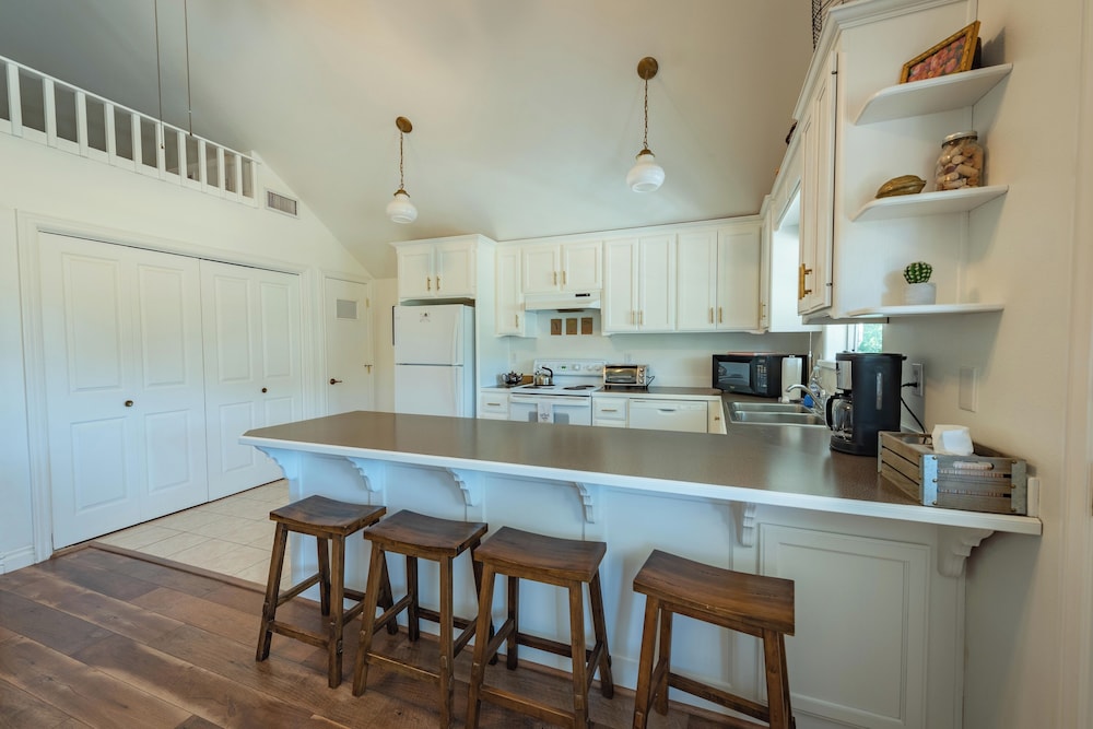 House, Multiple Beds, Kitchen (Red Barn Loft)
