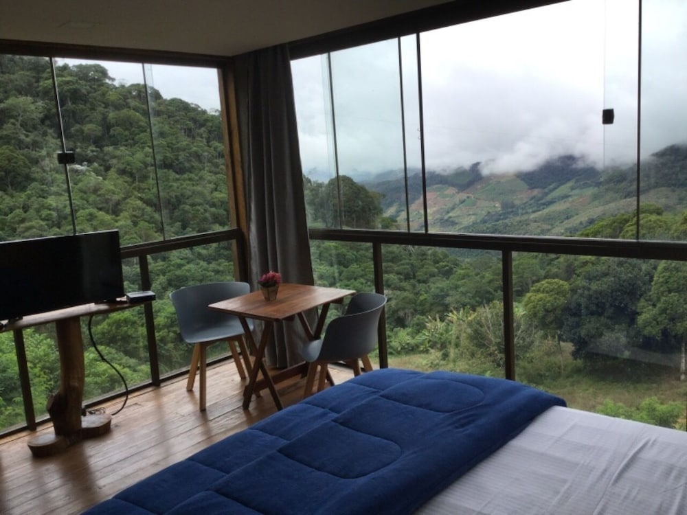 Panoramic Double Room, 1 Queen Bed, Non Smoking, Mountain View photo 2