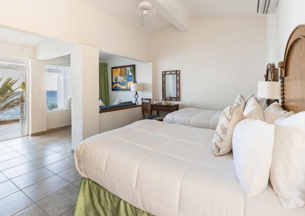 Deluxe Suite Double