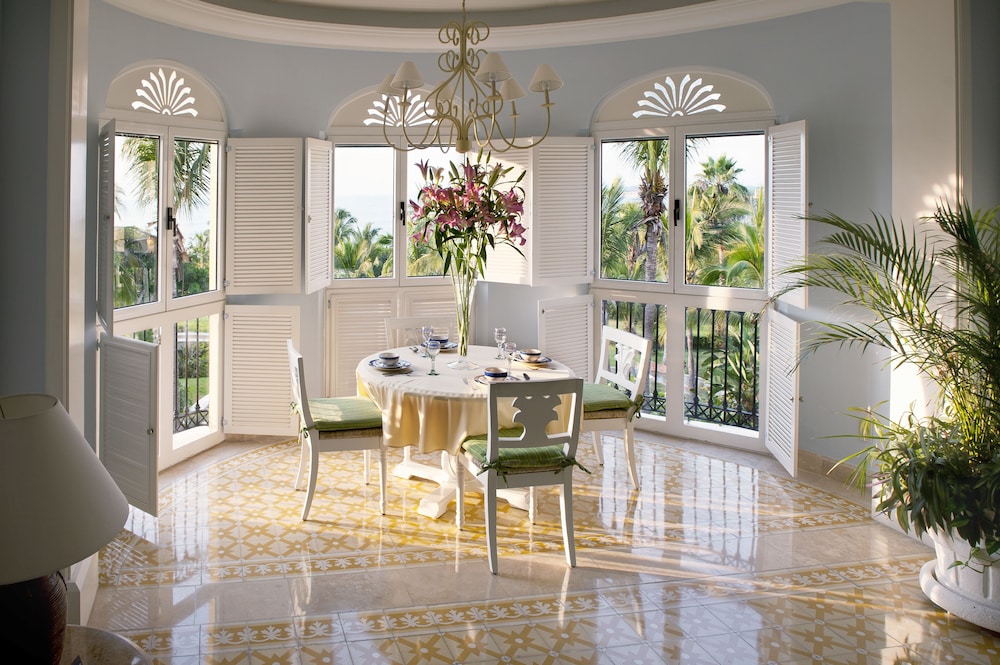 Master Suite Ocean View - Photo 1