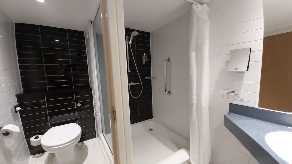 Standard Room, 2 Twin Beds photo 2