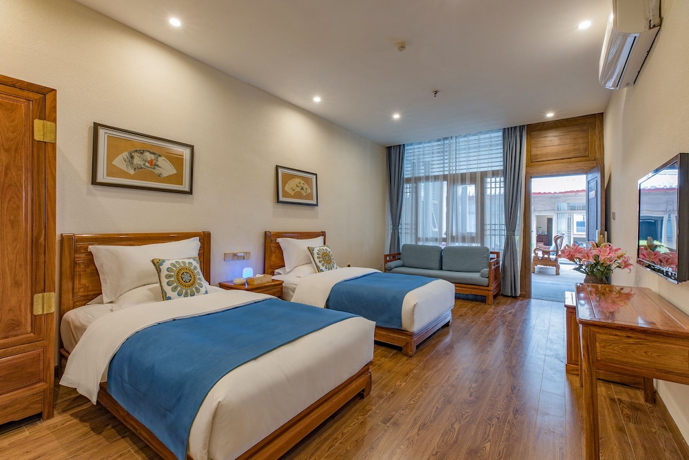 Classic Twin Room - Photo 3