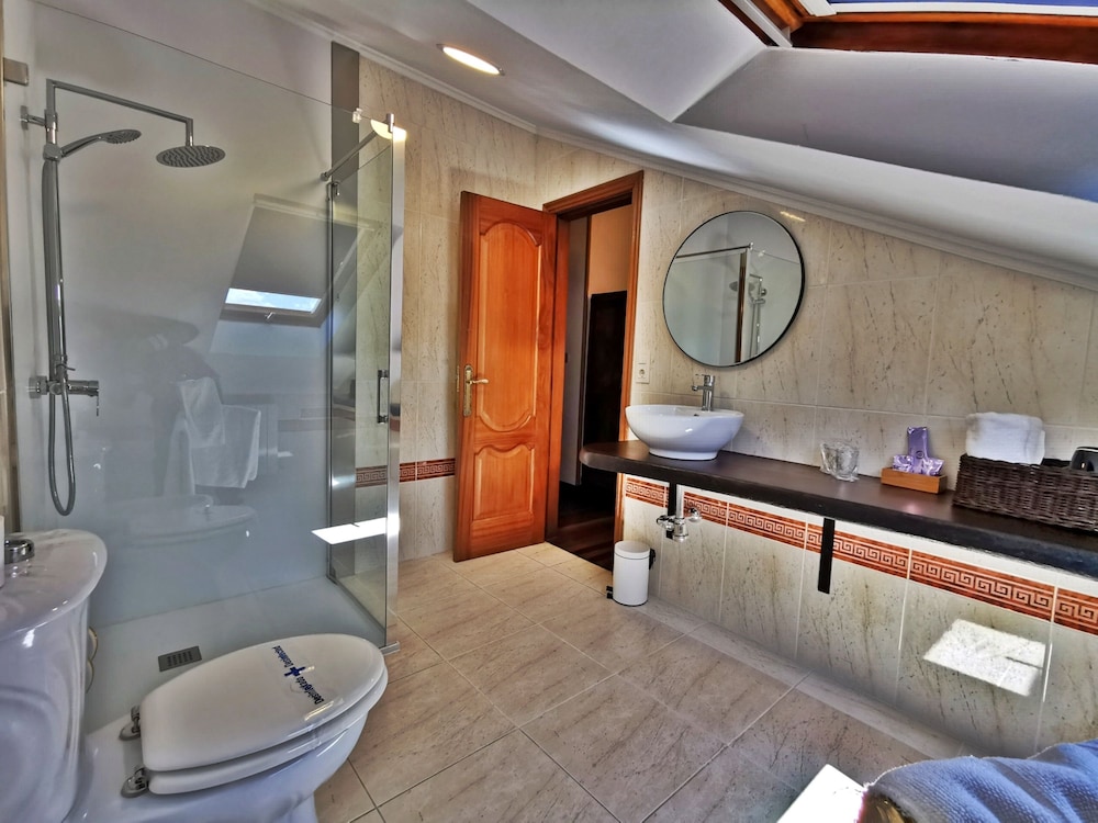 Double Room Single Use (Penthouse) photo 3