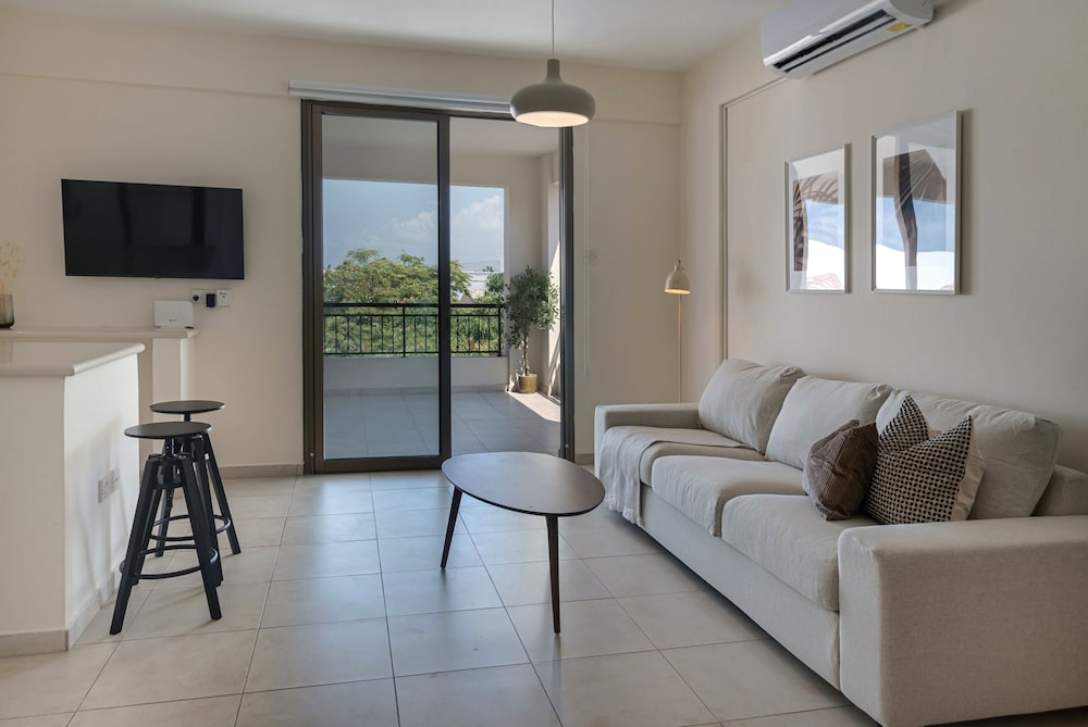 Luxury Apartment photo 1