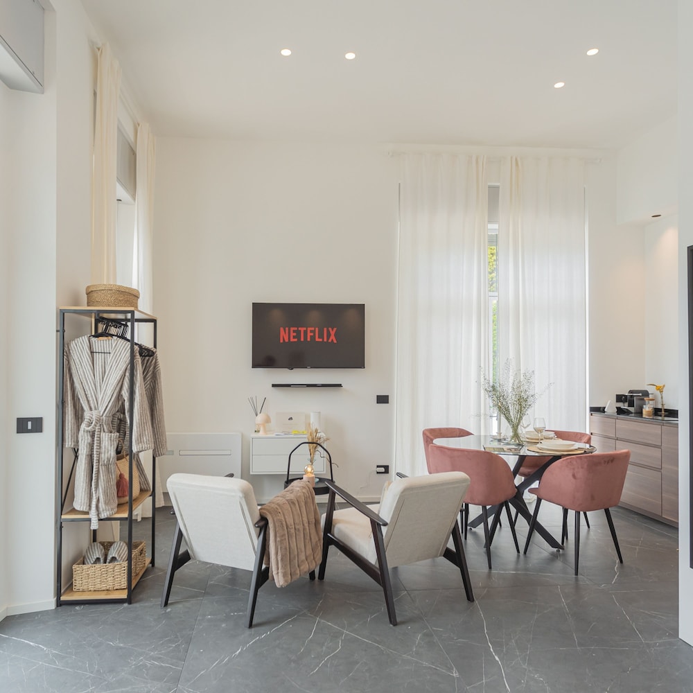 Apartment photo 3