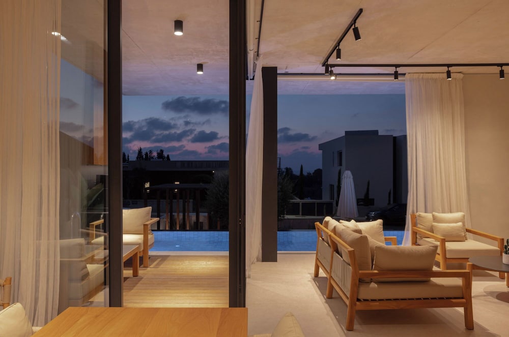 Premium Villa, 3 Bedrooms, Private Pool, Garden View photo 3