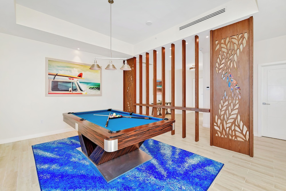 Four Bedroom Suite, Multiple Beds, Kitchen, Ocean View (Residence) photo 2