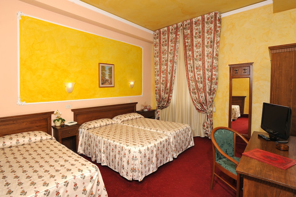 Classic Quadruple Room, 1 Bedroom photo 1