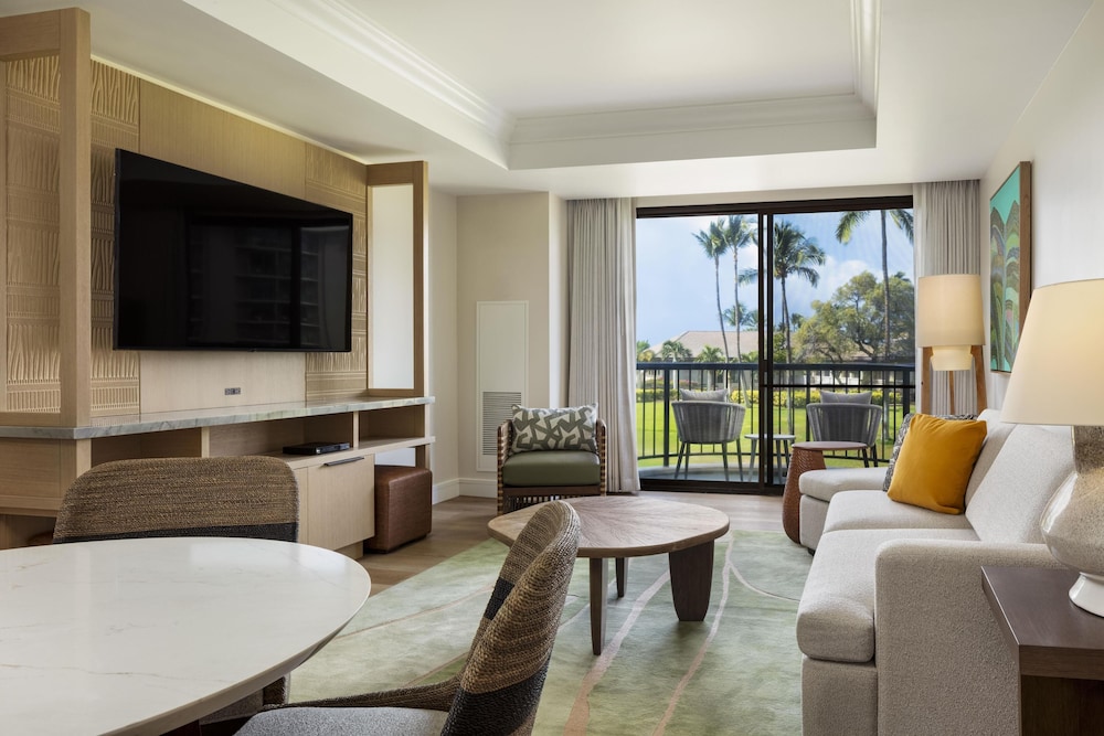 Grand Suite, 1 Bedroom, Resort View (Palace Grand, Newly Renovated)