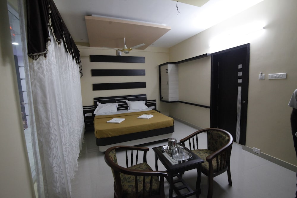 Economy Double Room, 1 Queen Bed, Accessible, Non Smoking photo 1