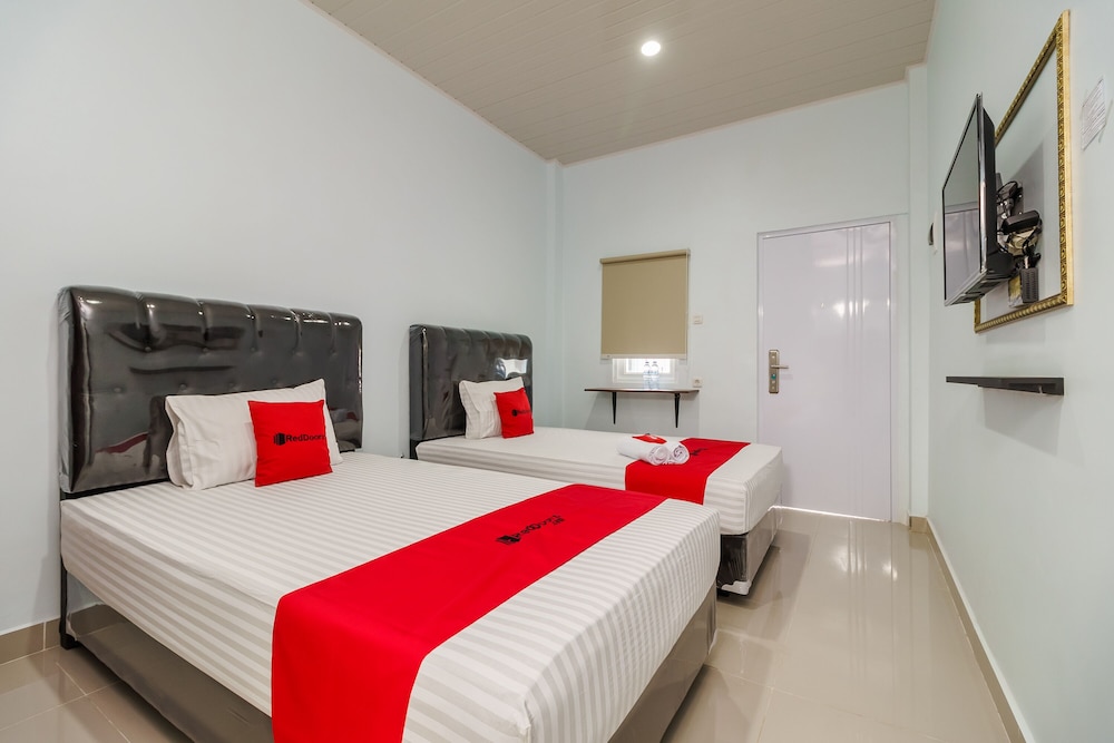 Twin Room - Photo 2