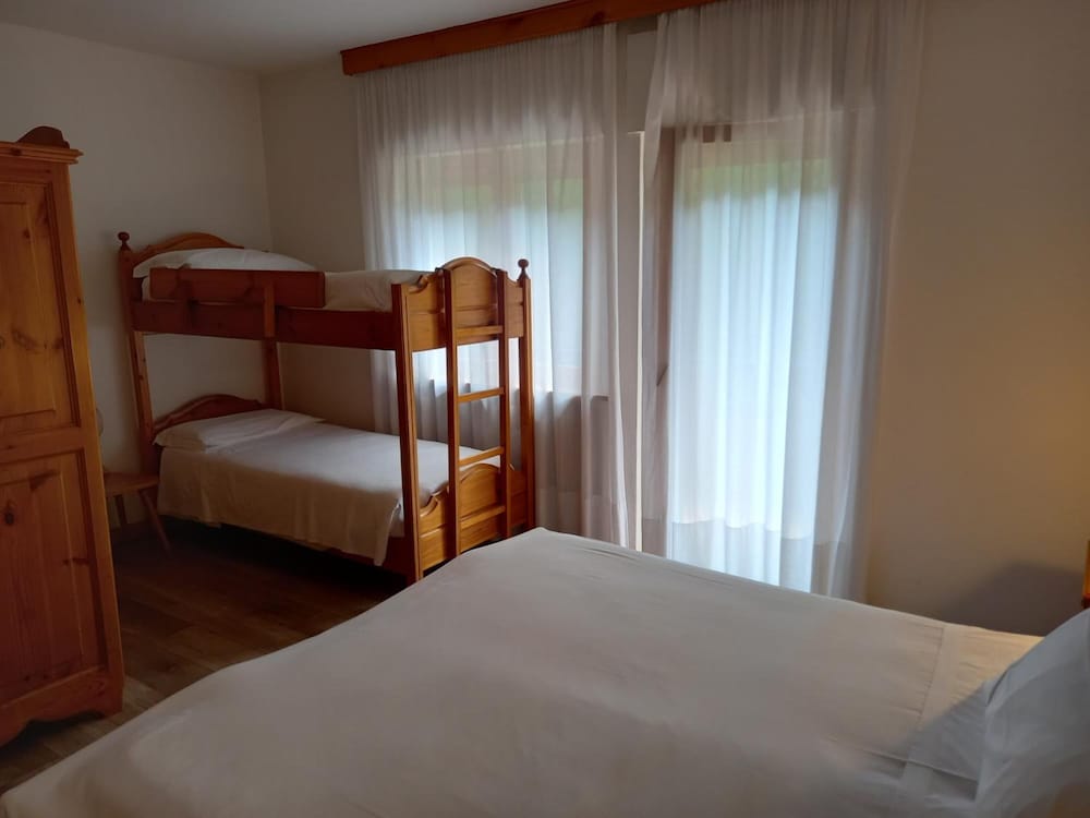 Quadruple Room photo 1