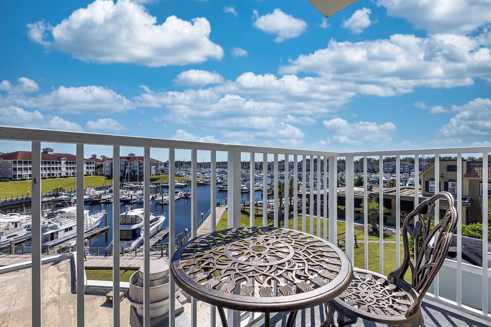 Suite, 2 Bedrooms, Harbor View - Photo 10