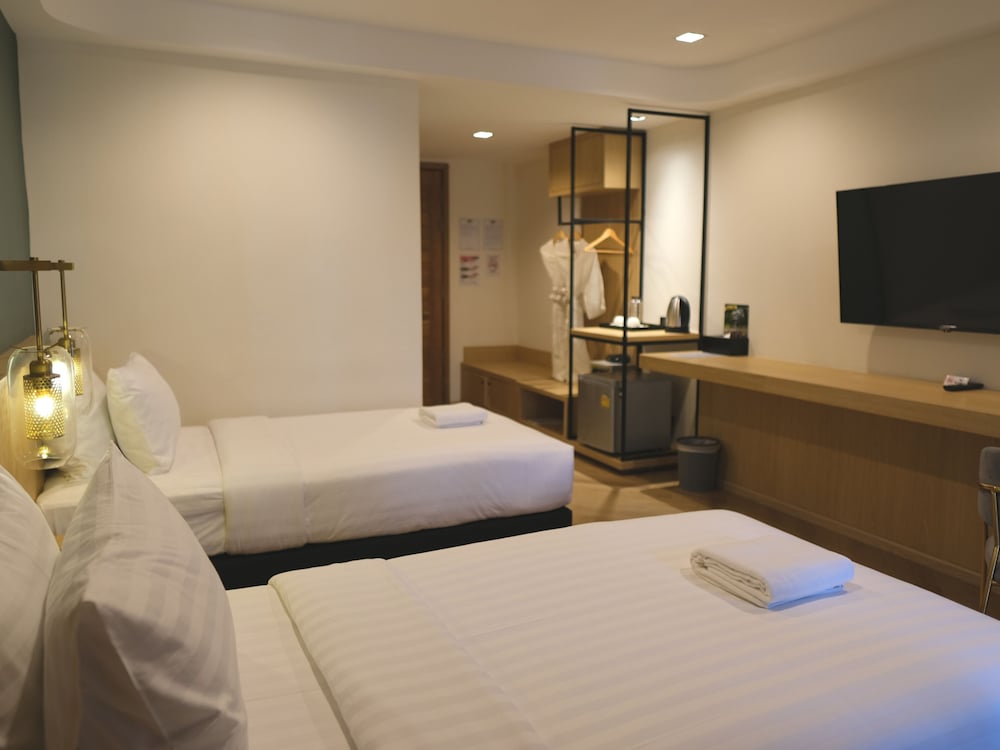 Superior Twin Room - Photo 7