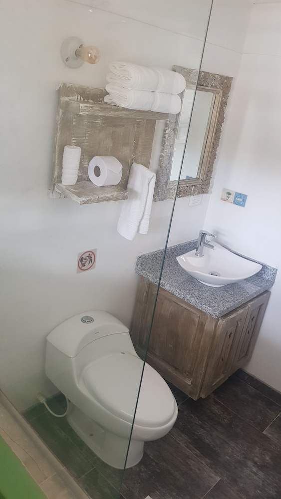 Deluxe Suite, Bathtub photo 2