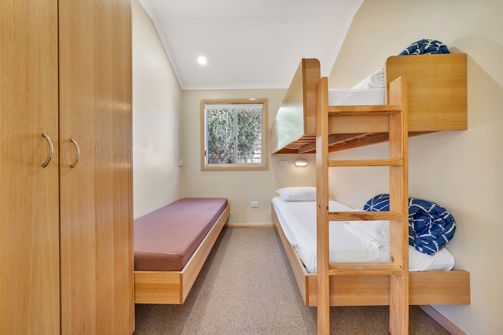Deluxe Suite (5 People) photo 3