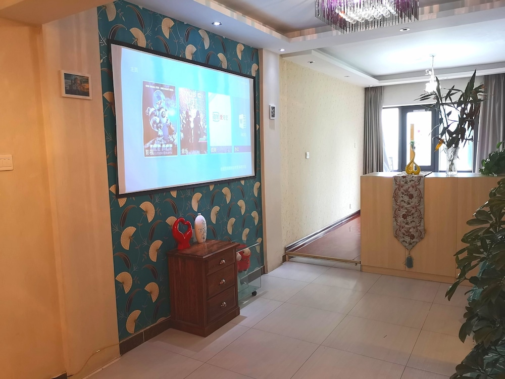 Elite Apartment, 1 Bedroom (Chinese Citizen Only) photo 2