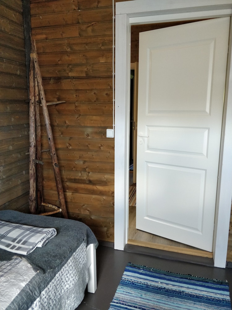 Basic Single Room, 1 Twin Bed, Accessible, Non Smoking photo 3