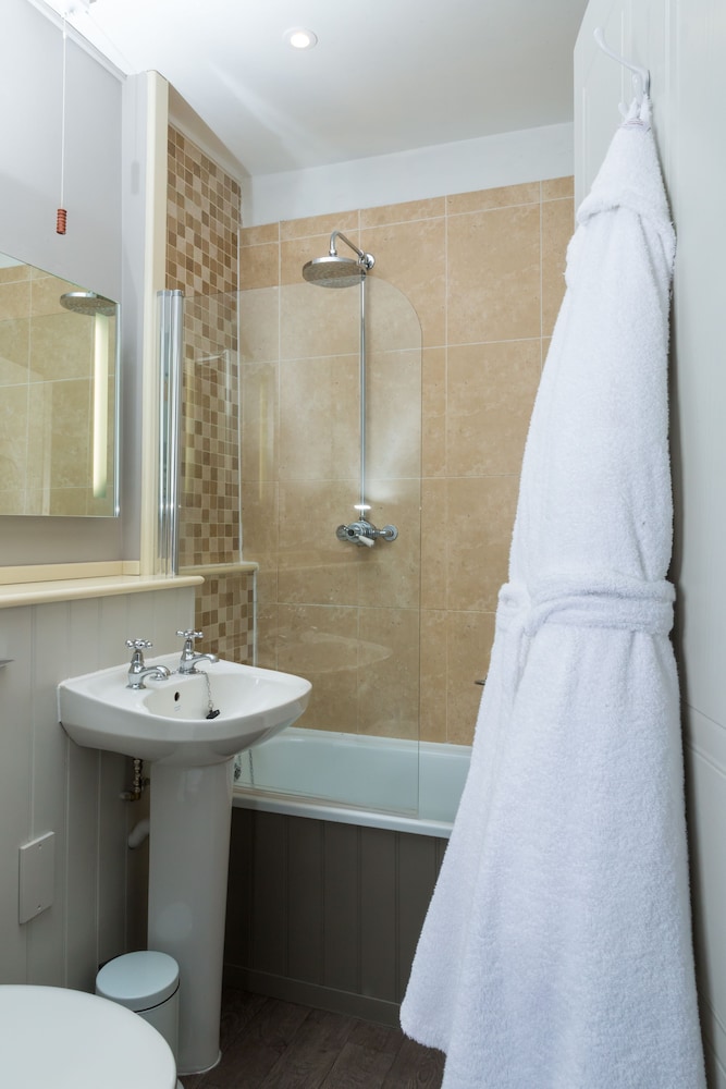 Superior Double or Twin Room - Photo 2