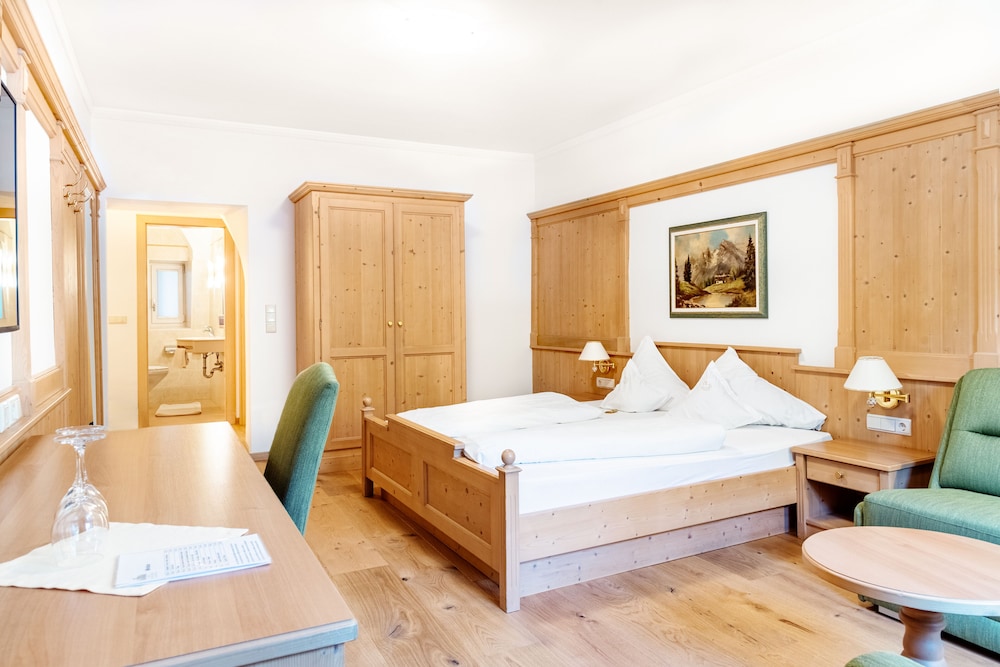 Junior Studio Suite, Non Smoking photo 2