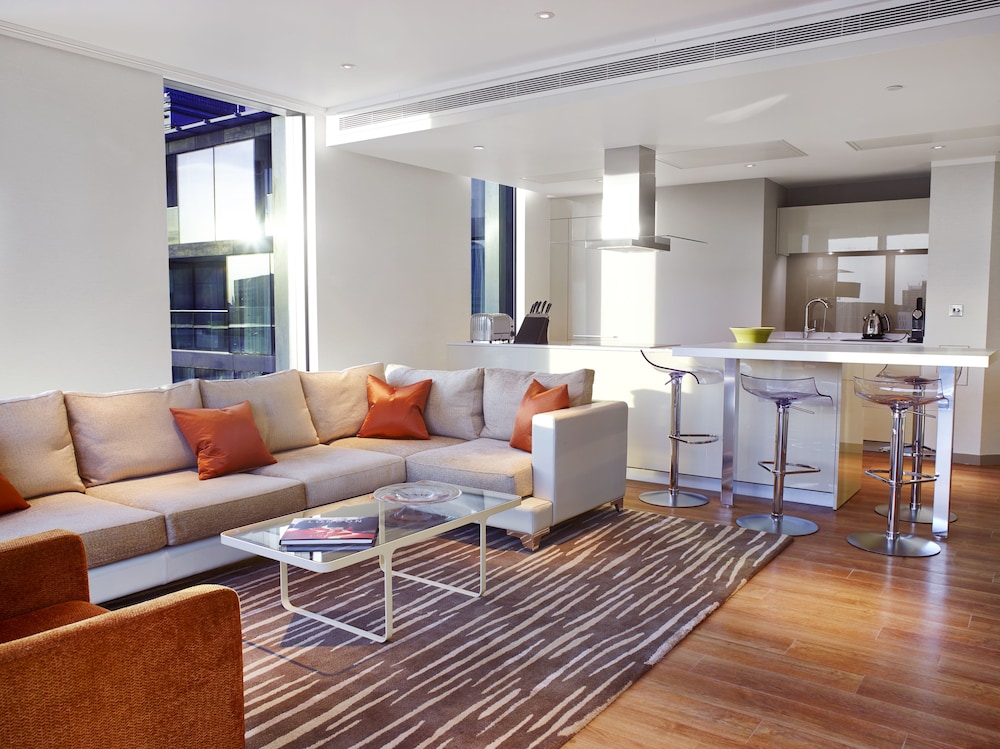 Deluxe Three Bedroom Apartment, Tower View