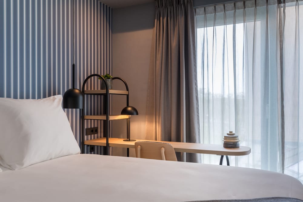 Business Double Room - Photo 3